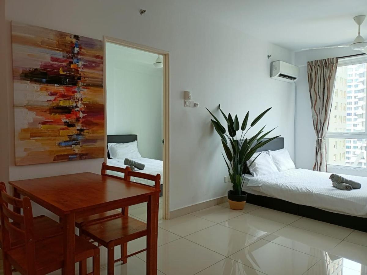 Family Suites At Mansion One By Maj Джордж Таун Екстериор снимка
