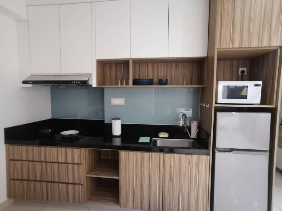 Family Suites At Mansion One By Maj Джордж Таун Екстериор снимка