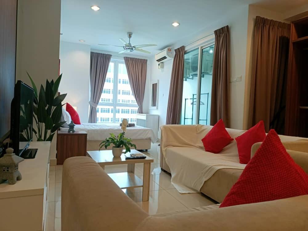 Family Suites At Mansion One By Maj Джордж Таун Екстериор снимка