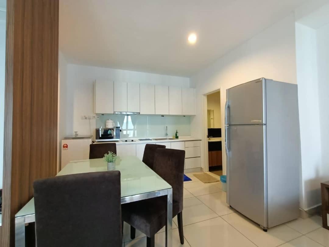 Family Suites At Mansion One By Maj Джордж Таун Екстериор снимка